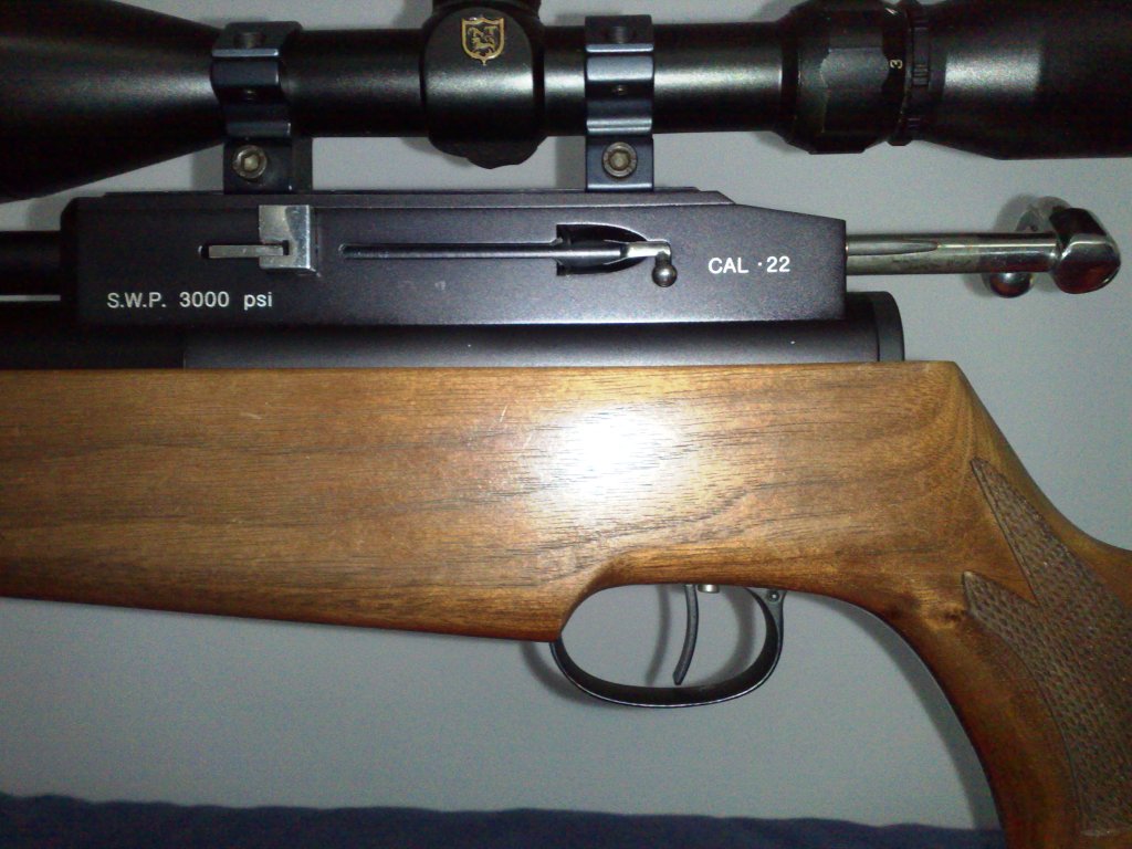 Logun Mk 1 Carbine Bolt Action .22 Air Rifle for sale - Guns for Sale ...