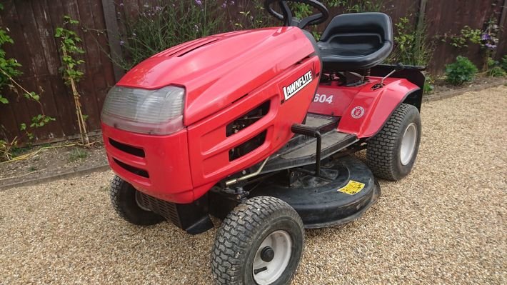 For Sale Lightly Used Lawnflite 604 Ride On Mower Trailer