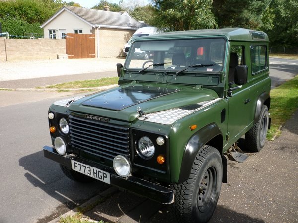 landrover 002tn_.JPG