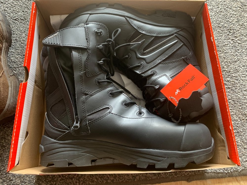 Rock Fall Titanium boots - Other Sales - Pigeon Watch Forums