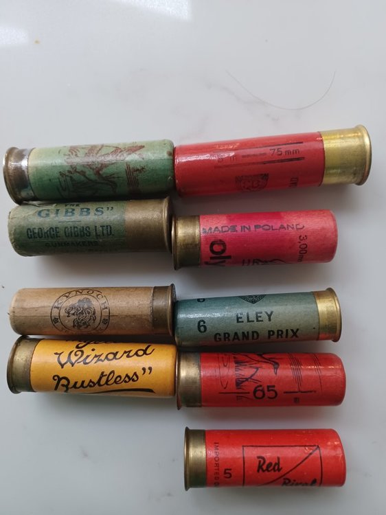 Another tin of old cartridges arrived today. - Bullets, Cartridges and ...