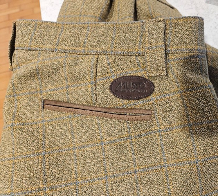 musto tweed 4.jpg