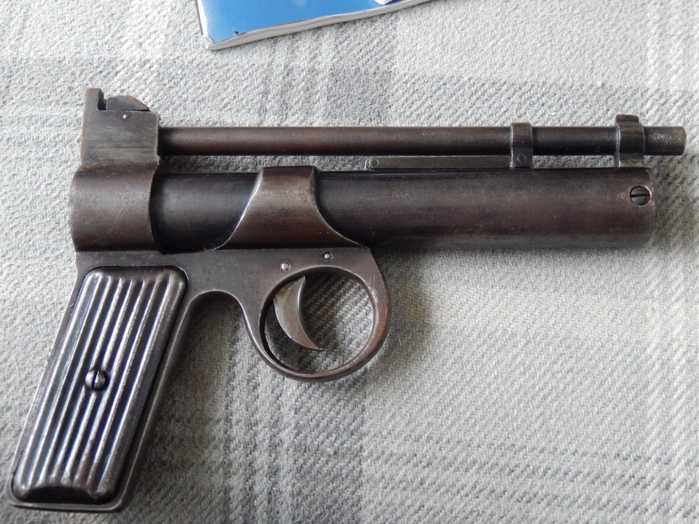 webley mk1 001.JPG